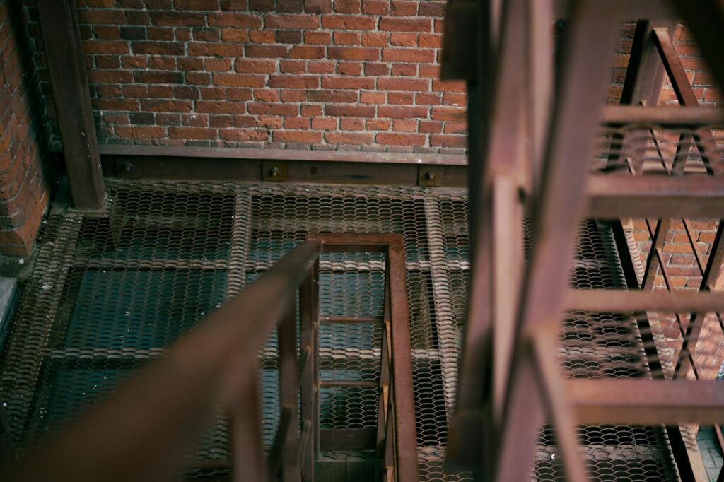 escape from tarkov pharmacist character