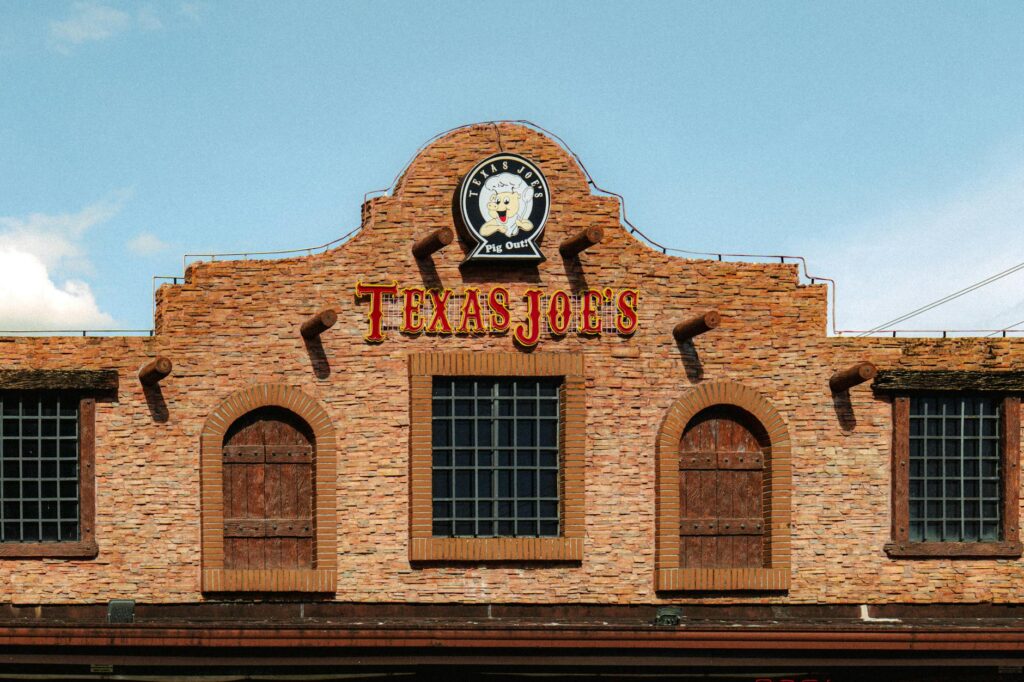 joe waterfront casual outfit